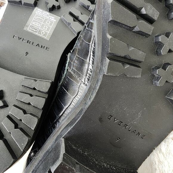 Everlane The Lug Loafer in Black Croc-Embossed Leather - Chunky Sole - Size 9 - Picture 9 of 12